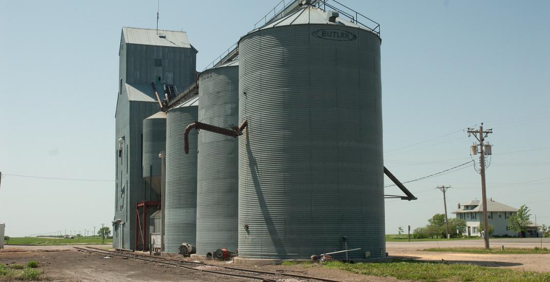 Автоматизація бухобліку на міні елеваторі